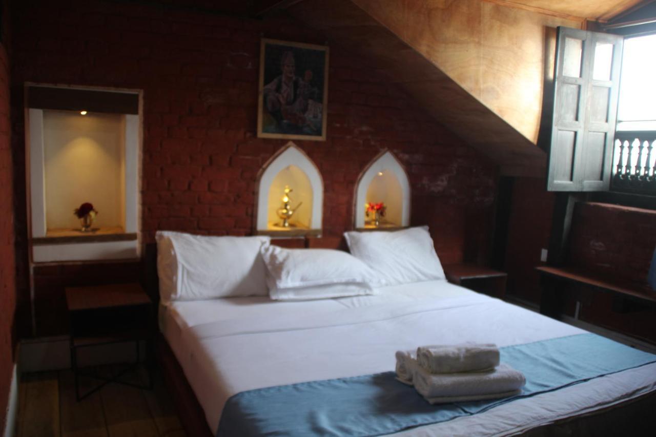 Bandipur Chhen Bed & Breakfast Exterior photo